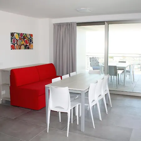 Modern Flat With Balcony