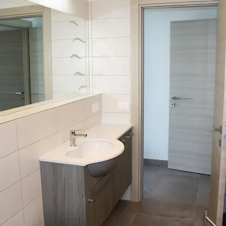 Modern Flat With Balcony Lignano Sabbiadoro
