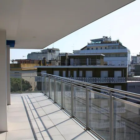 Modern Flat With Balcony Apartment *