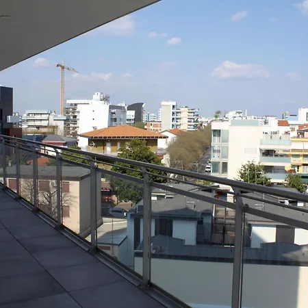 Apartment Modern Flat With Balcony Lignano Sabbiadoro